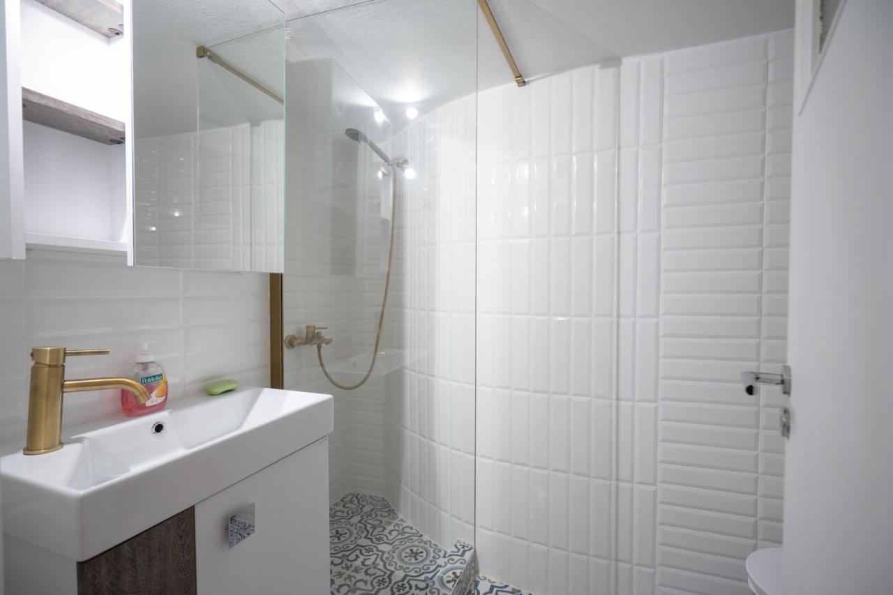 Panormou Metro Station 1 Bedroom 2 Persons Flat Athens Ngoại thất bức ảnh