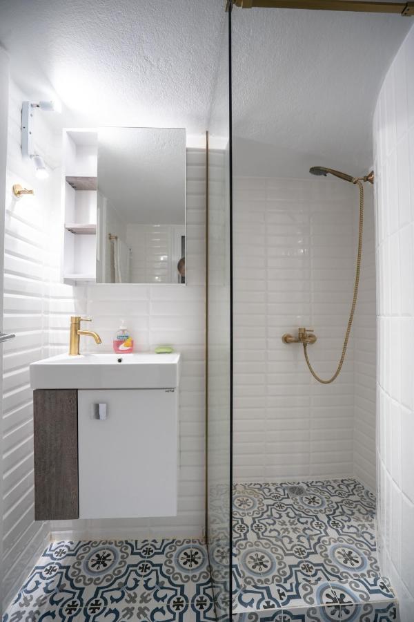 Panormou Metro Station 1 Bedroom 2 Persons Flat Athens Ngoại thất bức ảnh